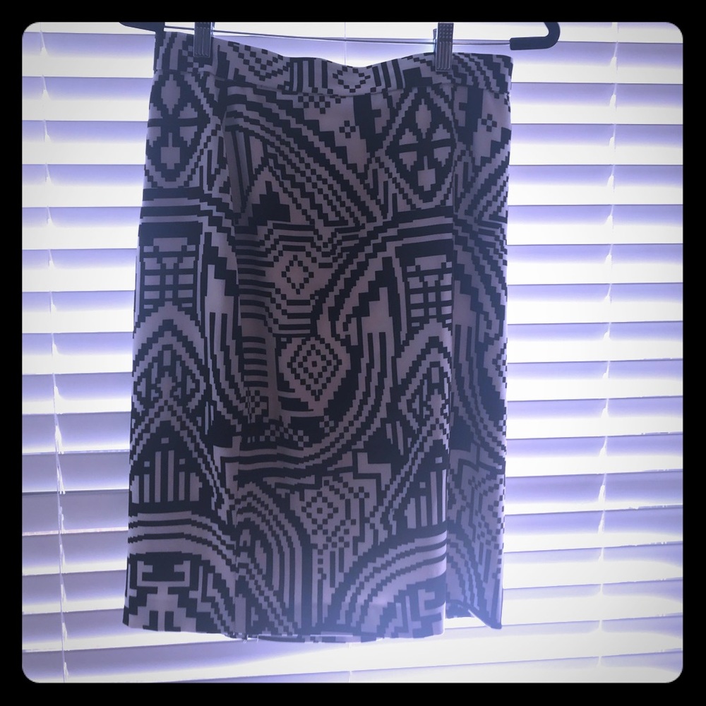 Black and White pencil skirt